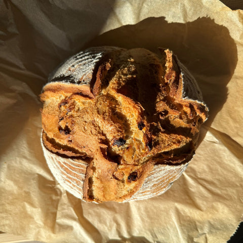 Einkorn Dattel Brot mit Quark