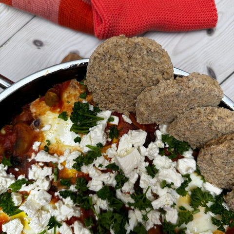 Shakshuka mit Haferhäppchen