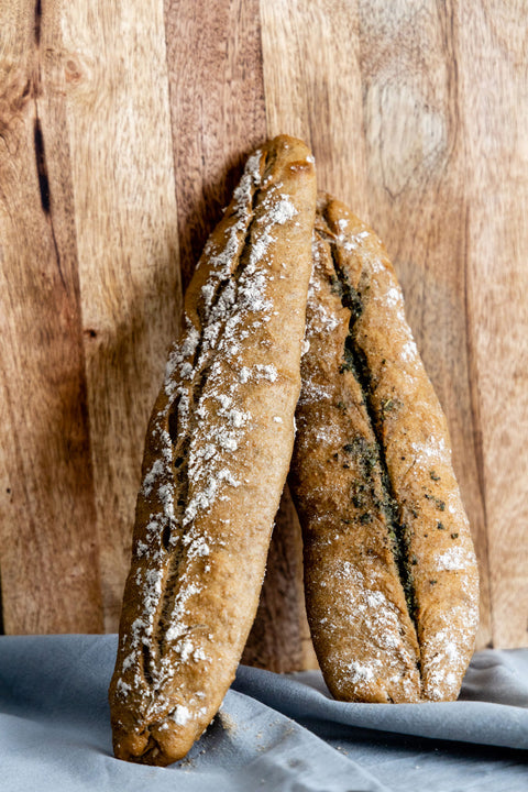 Fertige Baguettes aus Schweizer Ruchmehl